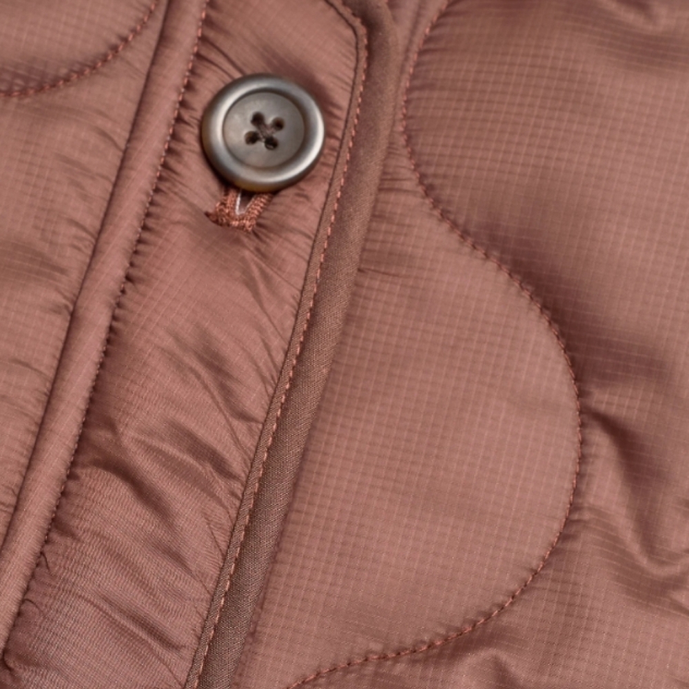 NWT Abercrombie Oversized Quilted Brown Puffer Button Up Jacket Size Medium - Picture 9 of 9